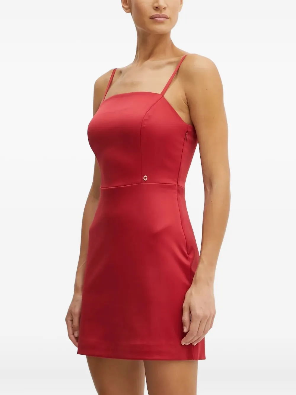 Атласное мини-платье на тонких бретельках GUESS USA, красный
Атласное мини-платье на тонких бретельках GUESS USA, красный