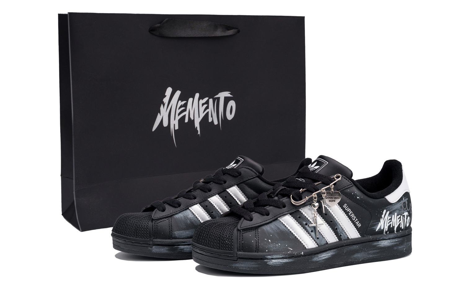 Adidas Originals Superstar 2 Abrasion Resistant Low top Skateboard Shoes Unisex Black
Adidas Originals Superstar 2 Abrasion Resistant Low top Skateboard Shoes Unisex Black