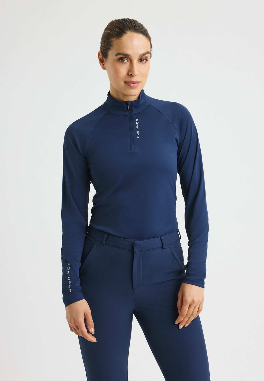 Топ Röhnisch ADDY LONG SLEEVE, Navy/Dark Blue
Топ Röhnisch ADDY LONG SLEEVE, Navy/Dark Blue