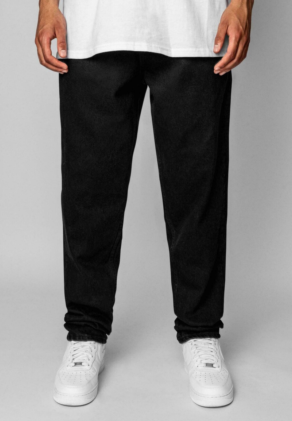 Джинсы Straight Leg Dropsize, цвет black
Джинсы Straight Leg Dropsize, цвет black