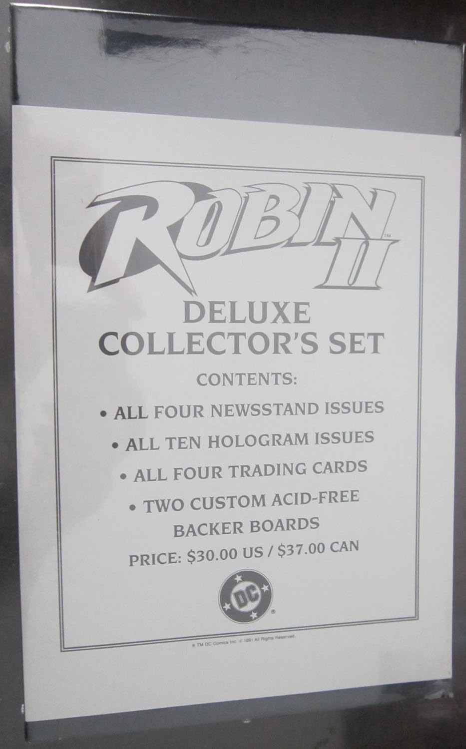 Robin II: Deluxe Collector's Set (DC Comics)
Robin II: Deluxe Collector's Set (DC Comics)