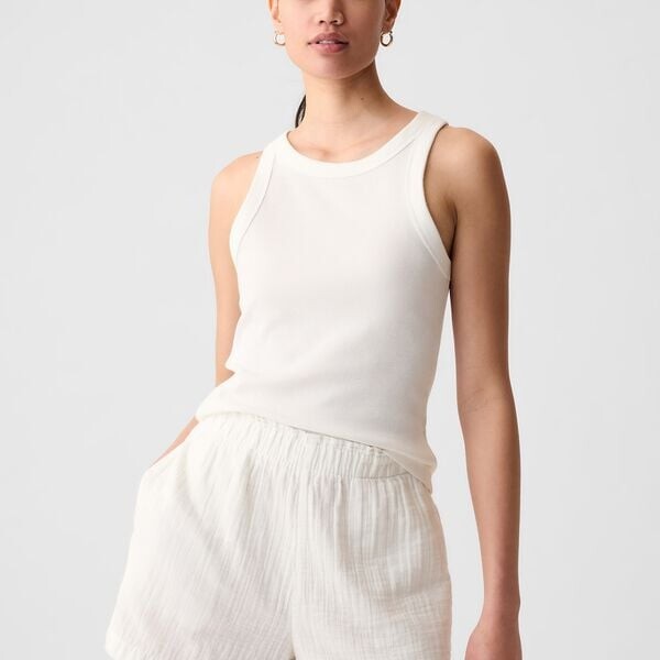 Ребристый топ с халтер-воротником Gap, белый
Ребристый топ с халтер-воротником Gap, белый