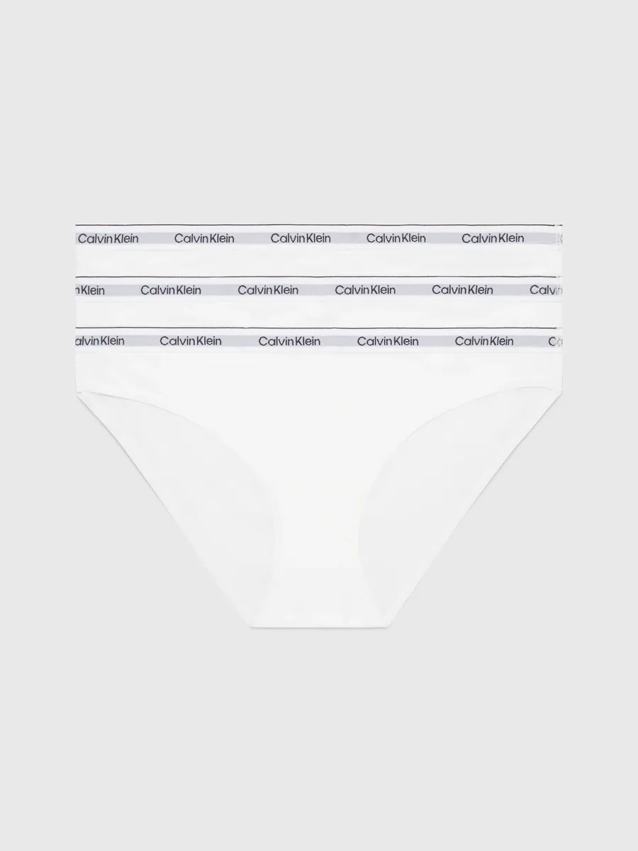 Трусики бикини Calvin Klein Underwear "3 PACK BIKINI (LOW-RISE)" (3 шт. в упаковке, 3 шт. в упаковке), с поясом с логотипом, белый
Трусики бикини Calvin Klein Underwear "3 PACK BIKINI (LOW-RISE)" (3 шт. в упаковке, 3 шт. в упаковке), с поясом с логотипом, белый