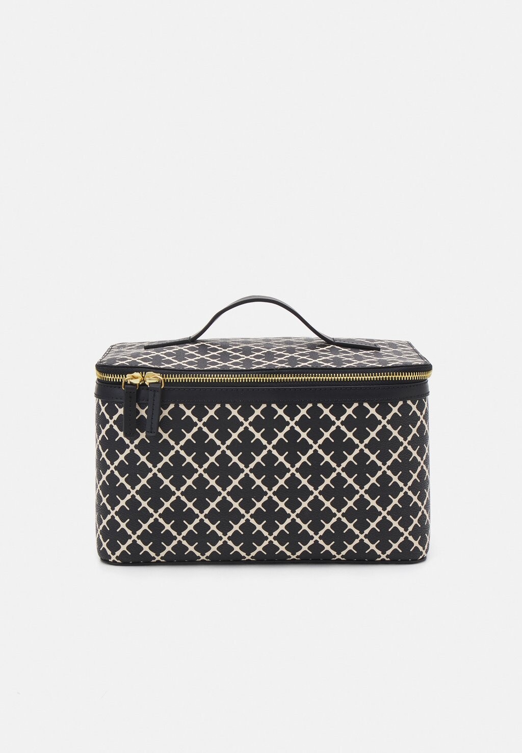 Сумочка BAE BEAUTY SET By Malene Birger, черный
Сумочка BAE BEAUTY SET By Malene Birger, черный