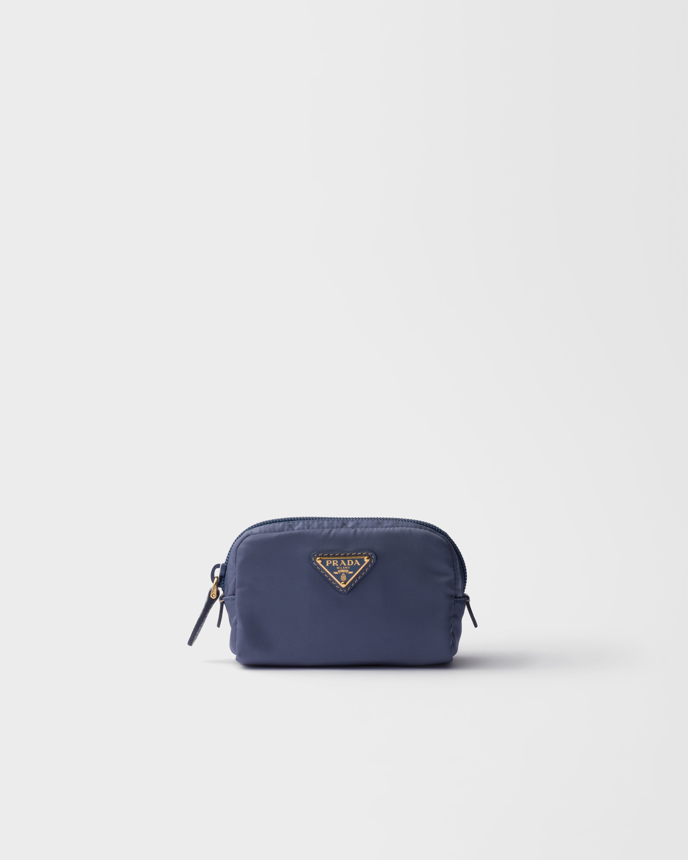 Микро-сумка из Re-Nylon Prada, синий
Микро-сумка из Re-Nylon Prada, синий