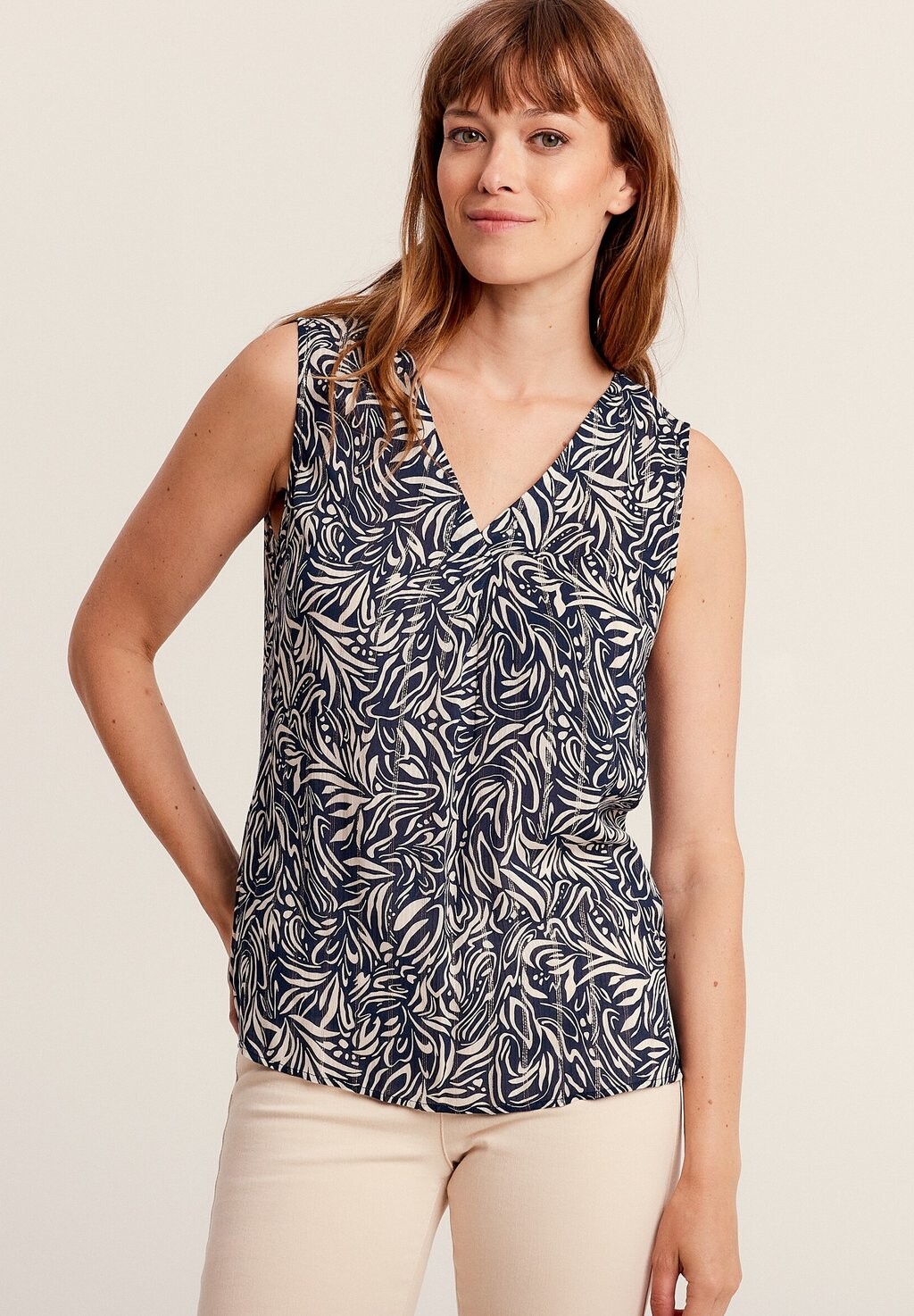 Блуза ÄRMELLOSE Breal, синий 
Блуза ÄRMELLOSE Breal, синий