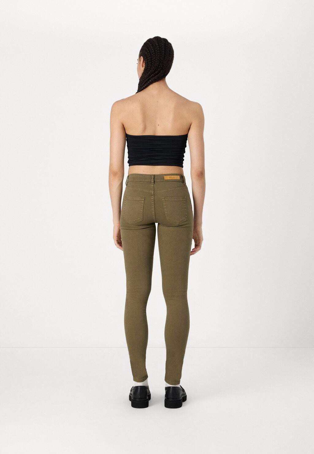 Брюки ONLBLUSH PANT ONLY, хаки 
Брюки ONLBLUSH PANT ONLY, хаки