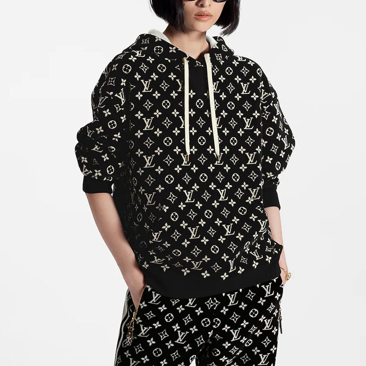 Худи женское Louis Vuitton, черный / белый
Худи женское Louis Vuitton, черный / белый