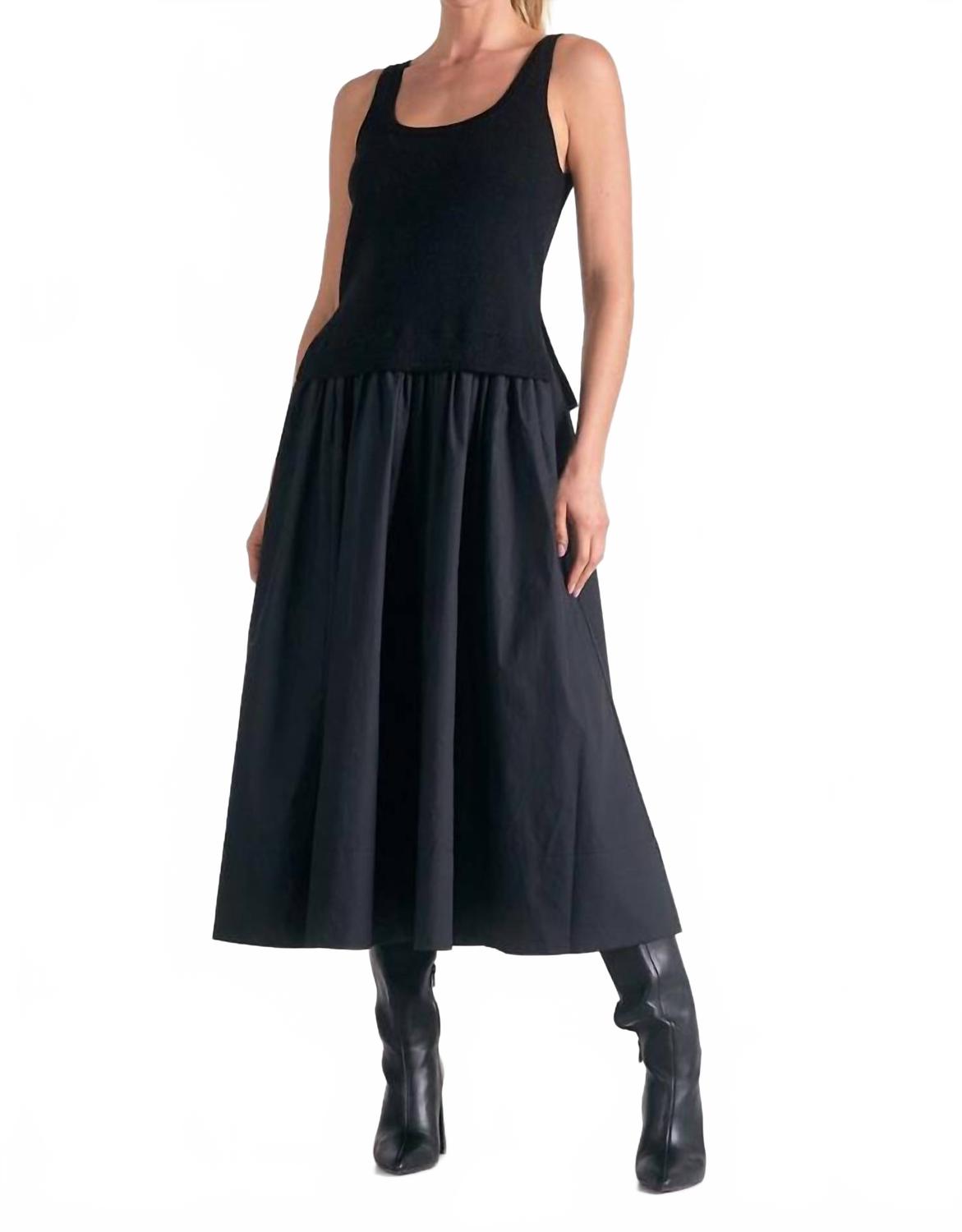 Черное платье Midi из ткани и трикотажа ELAN
Черное платье Midi из ткани и трикотажа ELAN