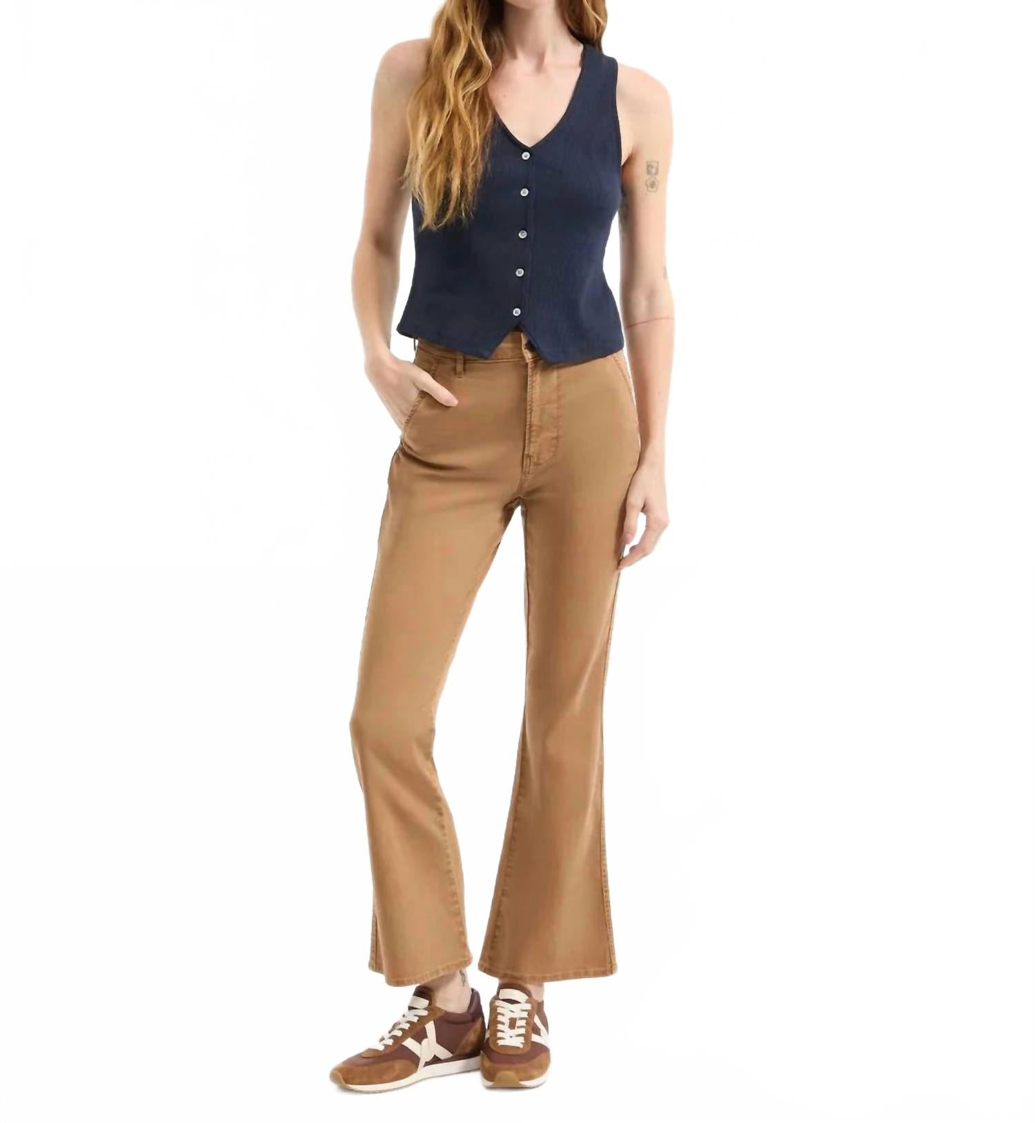 Джинсы Carson Kick Flare в цвете Acorn Veronica Beard, Acorn
Джинсы Carson Kick Flare в цвете Acorn Veronica Beard, Acorn