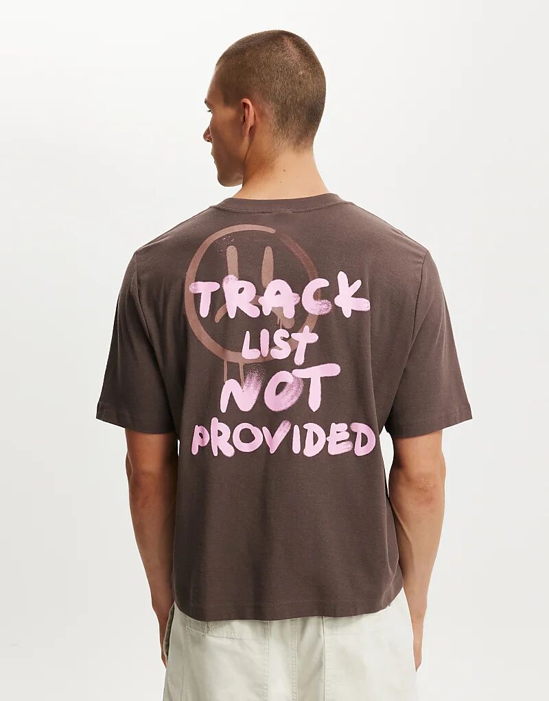 Футболка Cotton On Cropped с графическим принтом цвета шоколада/список треков Cotton On
Футболка Cotton On Cropped с графическим принтом цвета шоколада/список треков Cotton On