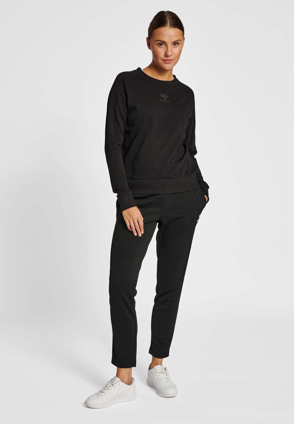 Толстовка ICONS Hummel, черный
Толстовка ICONS Hummel, черный