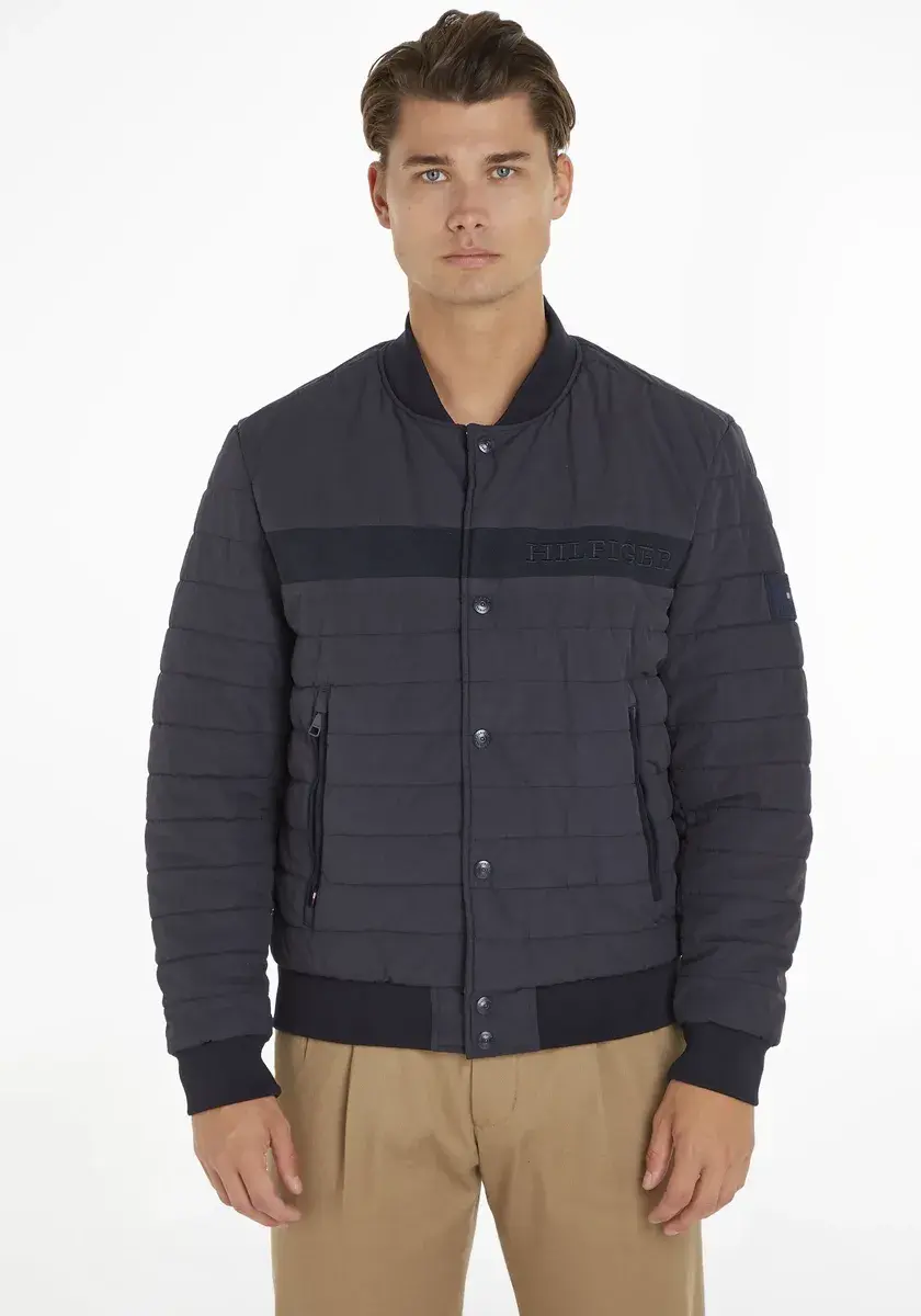 Куртка-бомбер Tommy Hilfiger "GMD PADDED VARSITY BOMBER", цвет Desert Sky
Куртка-бомбер Tommy Hilfiger "GMD PADDED VARSITY BOMBER", цвет Desert Sky