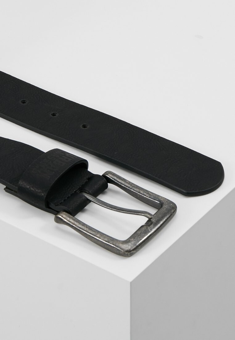 Ремень Urban Classics, черный
Ремень Urban Classics, черный