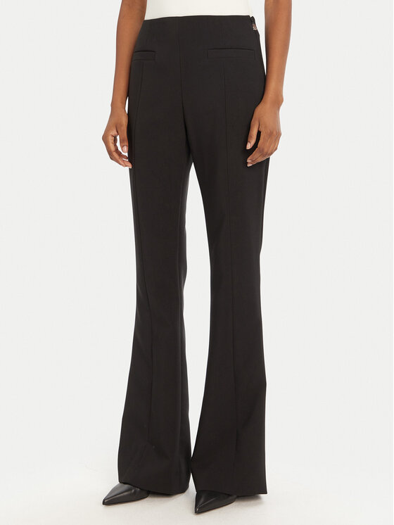 Брюки из ткани regular fit Halaran 50542674 Hugo, чёрный
Брюки из ткани regular fit Halaran 50542674 Hugo, чёрный