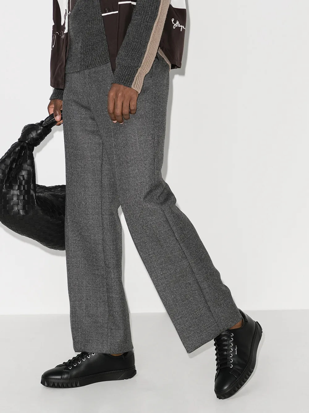 Феррагамо кроссовки Salvatore Ferragamo, черный
Феррагамо кроссовки Salvatore Ferragamo, черный