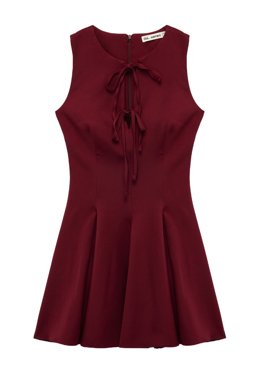 Платье Koton MINI, Bordeaux
Платье Koton MINI, Bordeaux
