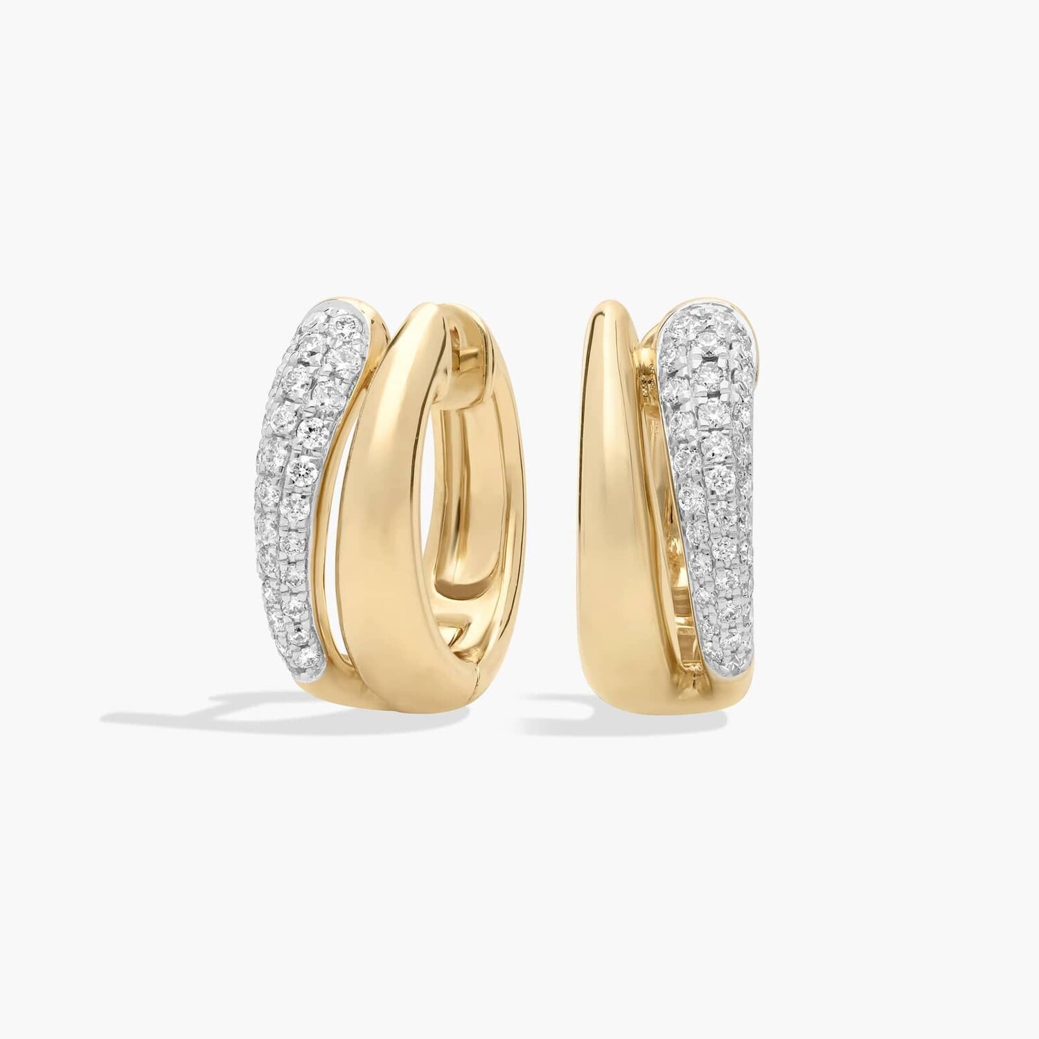 Двухцветные серьги-хагги Contour Pavé из желтого золота 14 карат (1/3 карата Tw.) Blue Nile
Двухцветные серьги-хагги Contour Pavé из желтого золота 14 карат (1/3 карата Tw.) Blue Nile