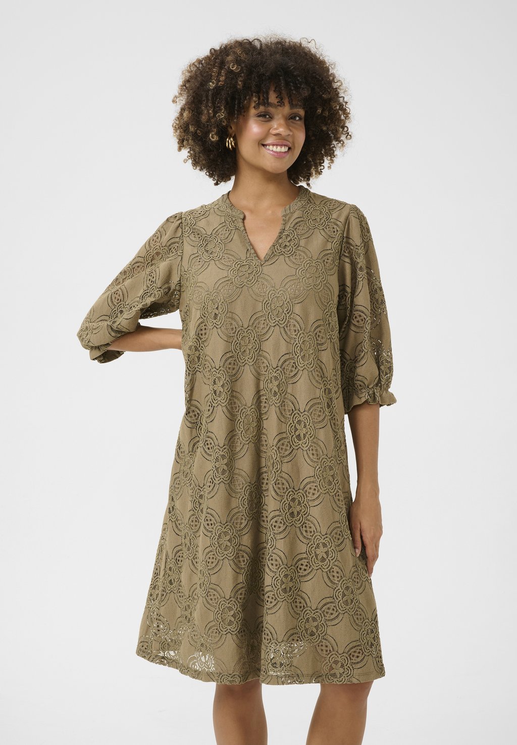 Повседневное платье Culture, зеленый
Повседневное платье Culture, зеленый