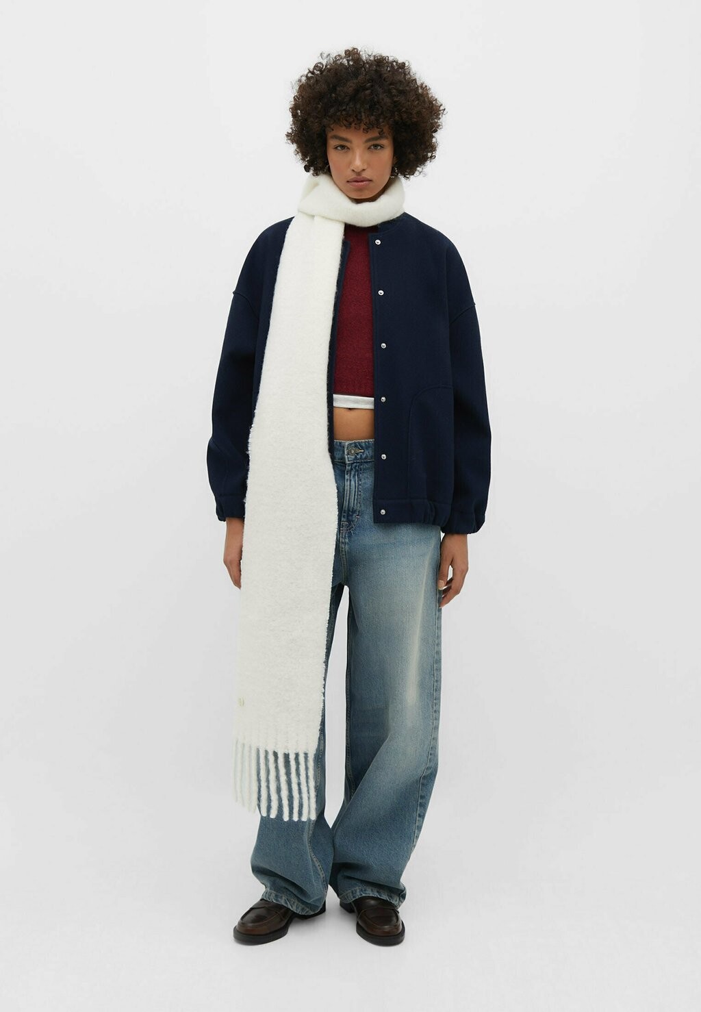 Шарф SOLID Stradivarius, цвет beige
Шарф SOLID Stradivarius, цвет beige