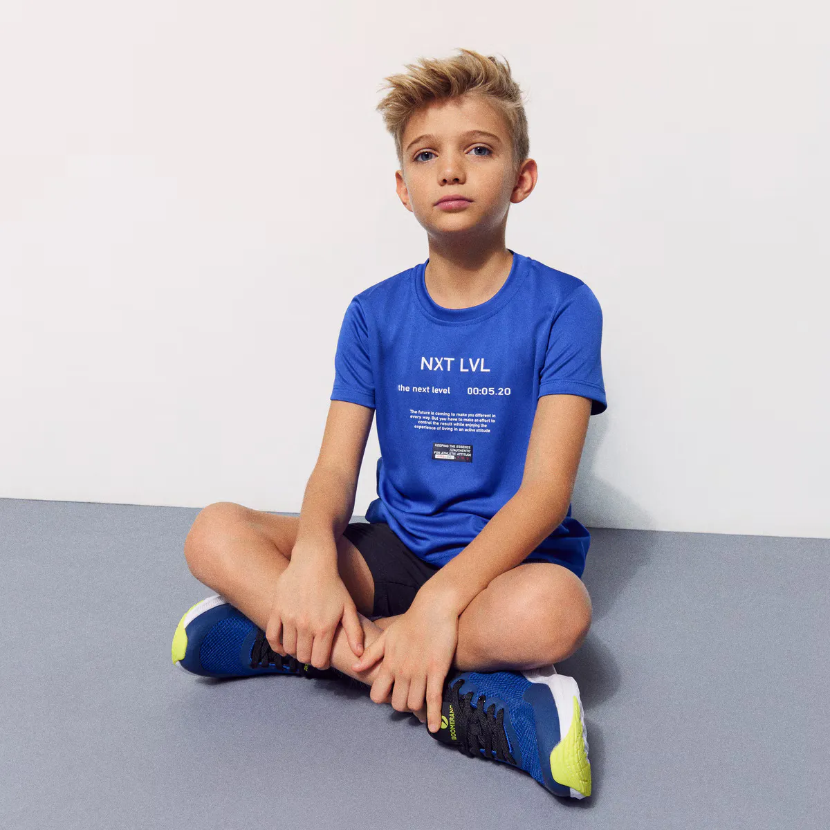 Комплект из футболки с короткими рукавами и шорт Boomerang Training для мальчиков, цвет 440 Azulón
Комплект из футболки с короткими рукавами и шорт Boomerang Training для мальчиков, цвет 440 Azulón