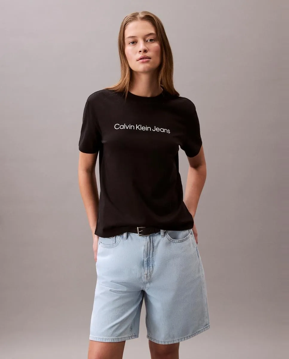 Футболка женская с логотипом Calvin Klein Jeans, черный
Футболка женская с логотипом Calvin Klein Jeans, черный