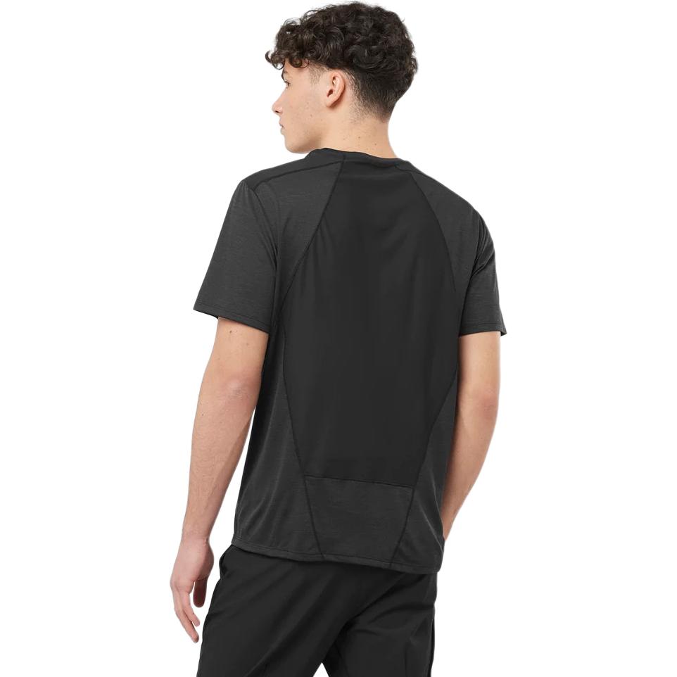 Футболка мужская черная SALOMON
Футболка мужская черная SALOMON