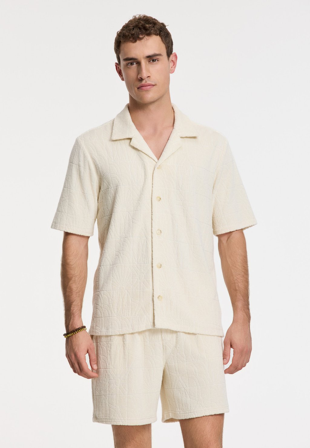 Рубашка TED GEO SUN Shiwi, бежевый
Рубашка TED GEO SUN Shiwi, бежевый