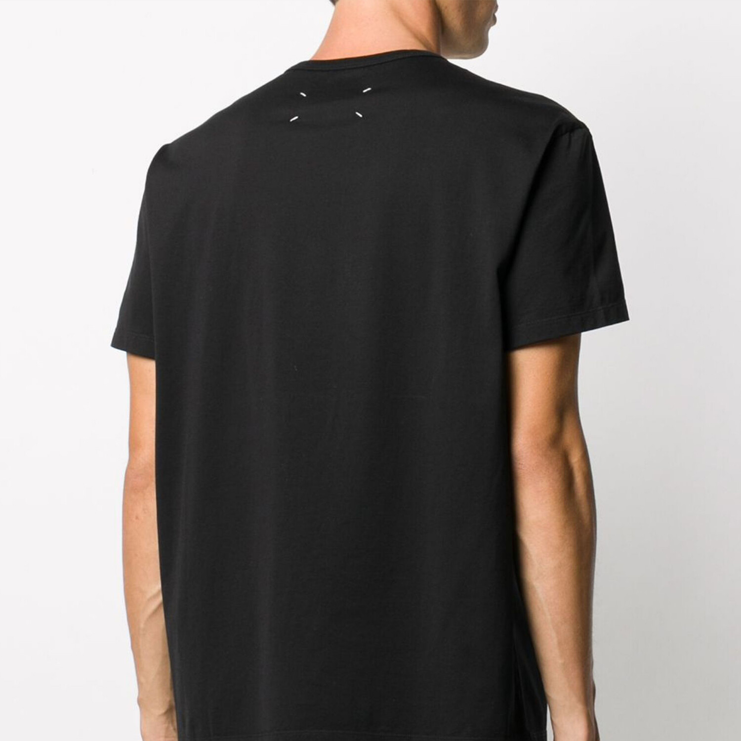 Футболка мужская черная Maison Margiela, черный
Футболка мужская черная Maison Margiela, черный