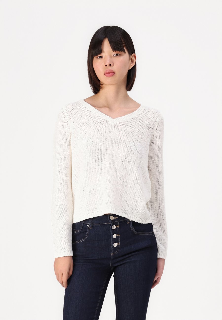 Джемпер ONLY ONLGEENA LS , Cloud Dancer/Off-White
Джемпер ONLY ONLGEENA LS , Cloud Dancer/Off-White