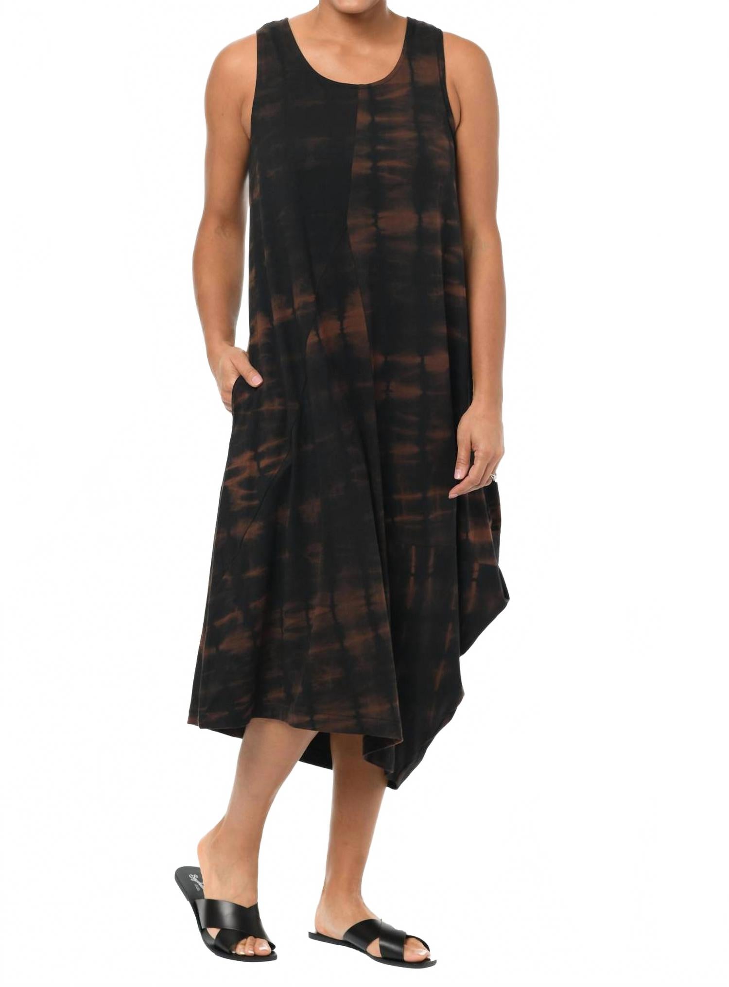 Платье Джиада в Барселоне Tulip Clothing, Barcelona
Платье Джиада в Барселоне Tulip Clothing, Barcelona