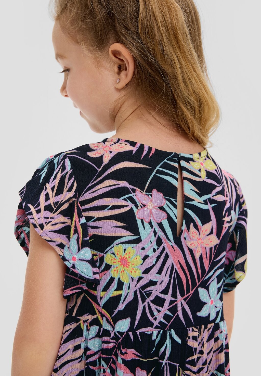 Повседневное платье IN CRINKLE-OPTIK s.Oliver, темно-синий
Повседневное платье IN CRINKLE-OPTIK s.Oliver, темно-синий