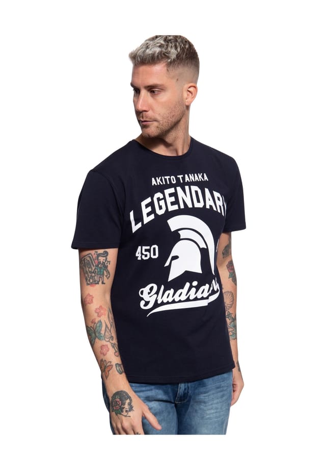 Футболка с легендарным принтом спереди Akito Tanaka, синий
Футболка с легендарным принтом спереди Akito Tanaka, синий