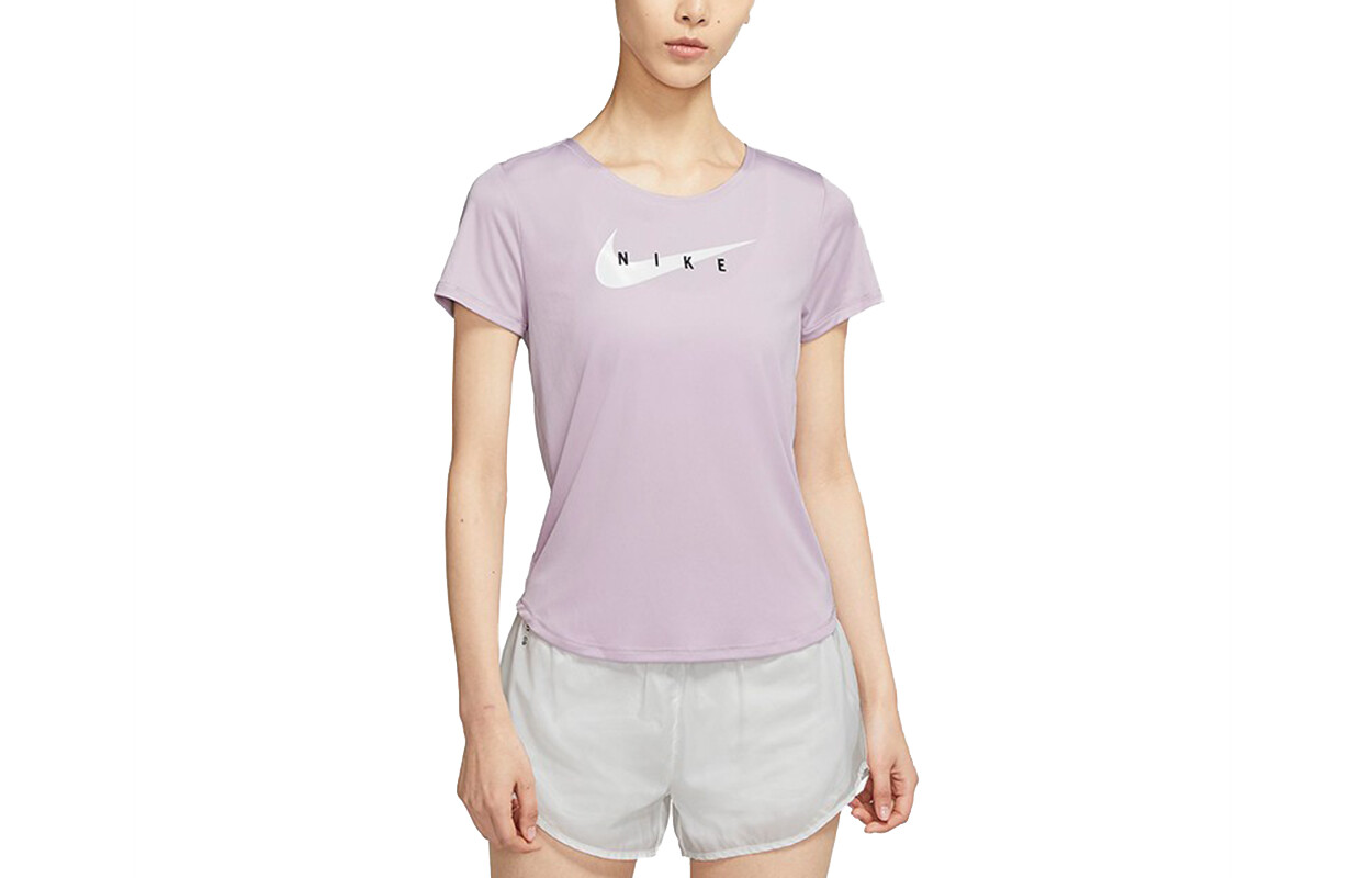 Футболка женская сиреневая Nike
Футболка женская сиреневая Nike
