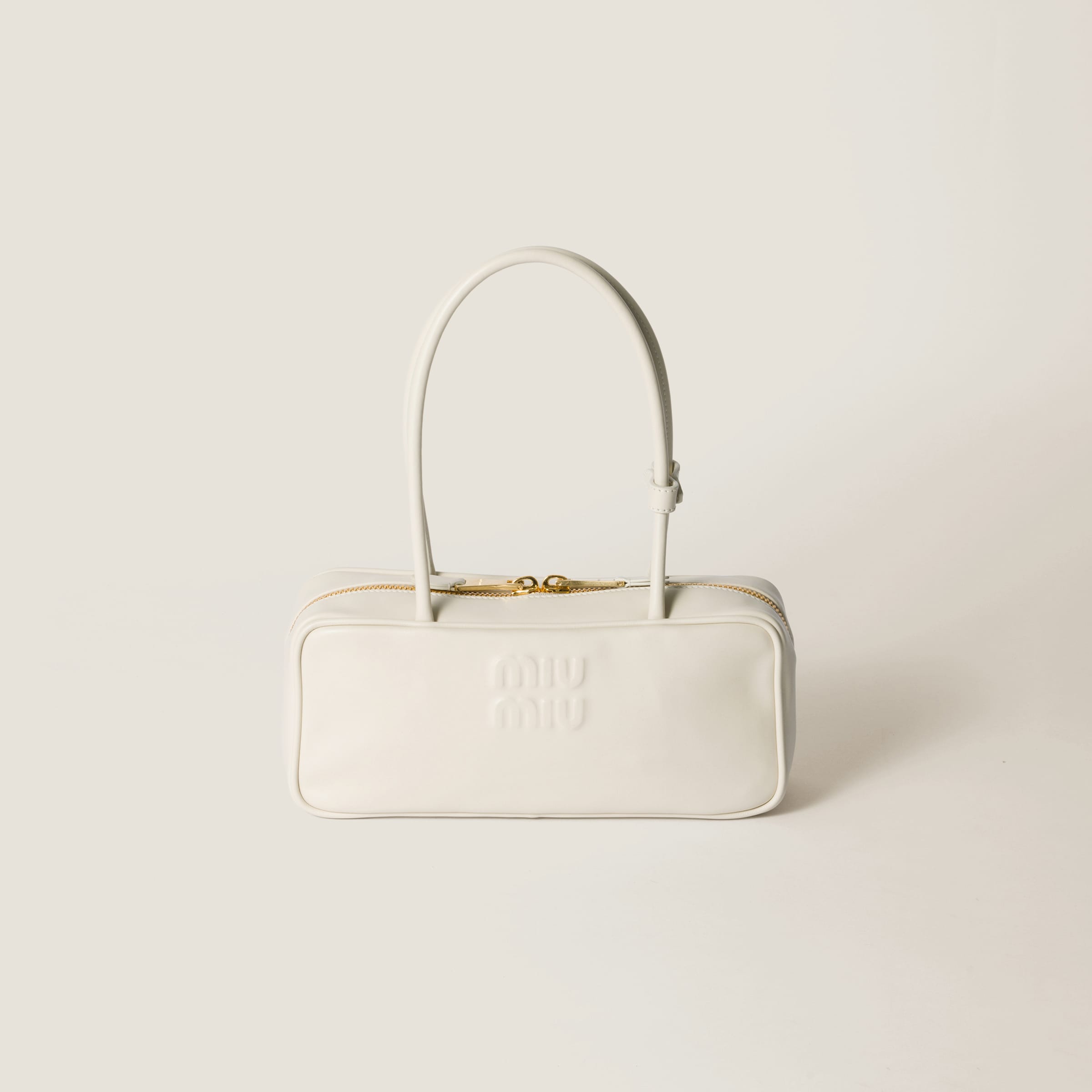 Сумка Beau из кожи MIU MIU, белый
Сумка Beau из кожи MIU MIU, белый