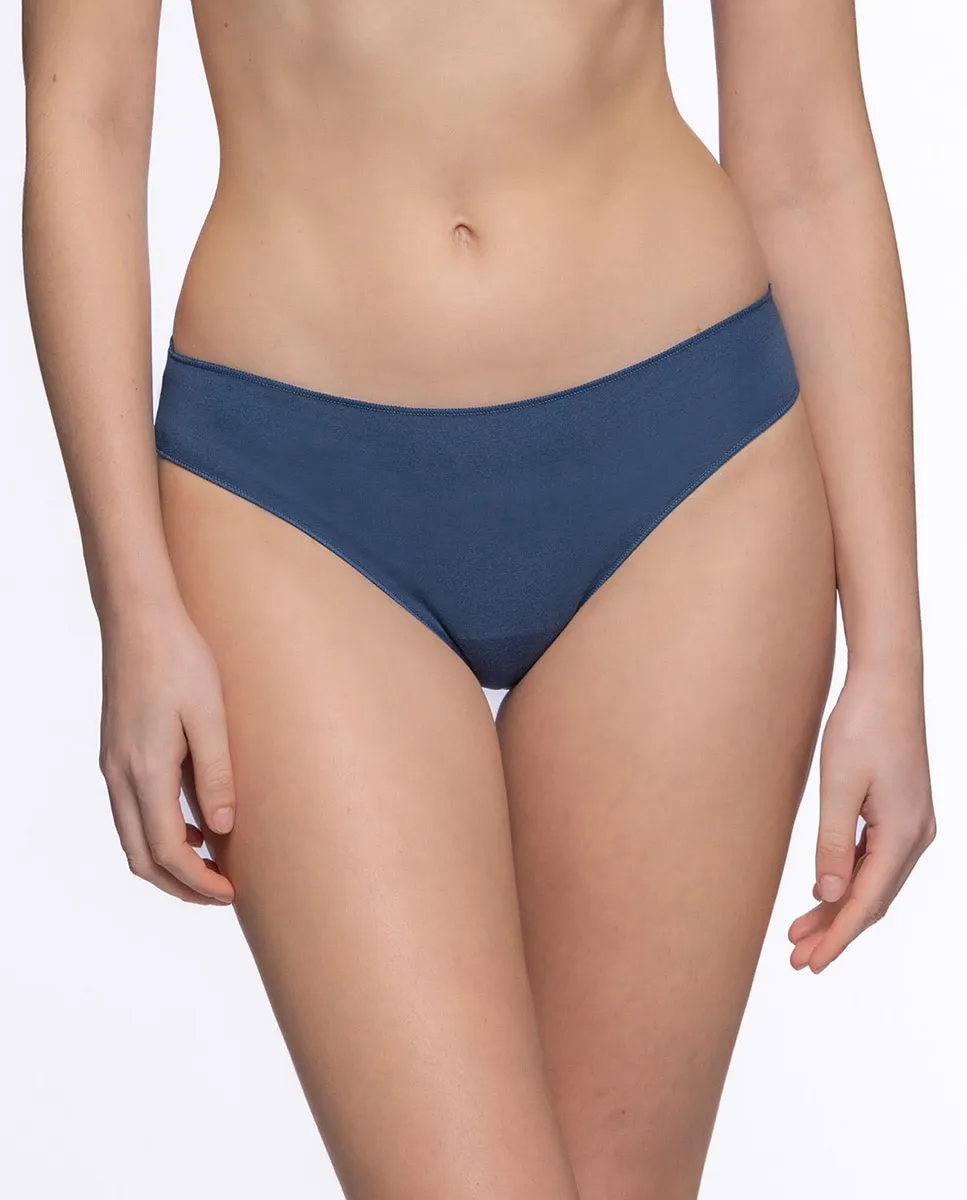 Набор из 3 гладких трусов из микрофибры Punto Blanco, мультиколор
Набор из 3 гладких трусов из микрофибры Punto Blanco, мультиколор