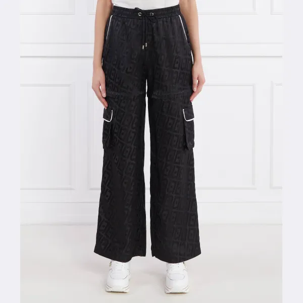 Спортивные брюки свободного кроя 2 в 1 Liu Jo, черный
Спортивные брюки свободного кроя 2 в 1 Liu Jo, черный