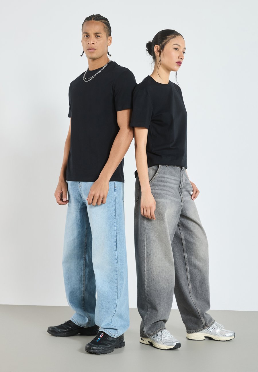 Футболка YOURTURN UNISEX 2 PACK BASIC REGULAR T SHIRT, True Black/Black, Черный, Футболка YOURTURN UNISEX 2 PACK BASIC REGULAR T SHIRT, True Black/Black
Футболка YOURTURN UNISEX 2 PACK BASIC REGULAR T SHIRT, True Black/Black, Черный, Футболка YOURTURN UNISEX 2 PACK BASIC REGULAR T SHIRT, True Black/Black