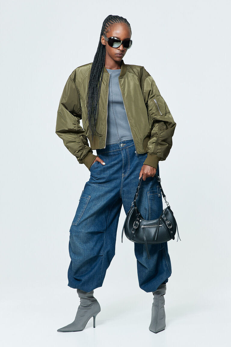 Куртка бомбер H&M, хаки
Куртка бомбер H&M, хаки