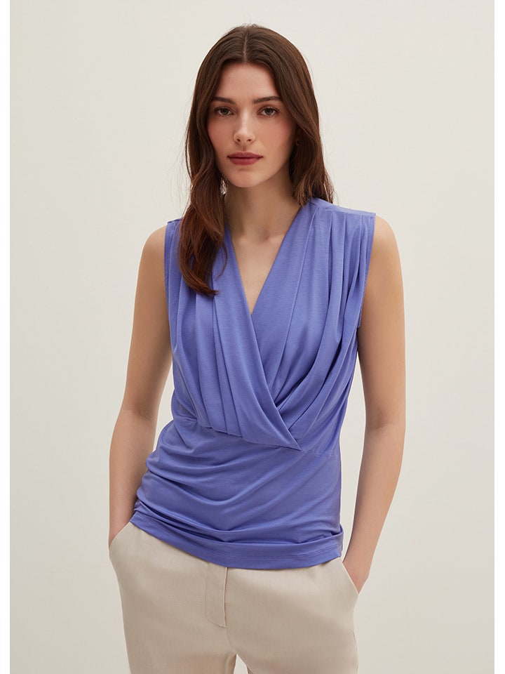 Топ STEFANEL, синий
Топ STEFANEL, синий