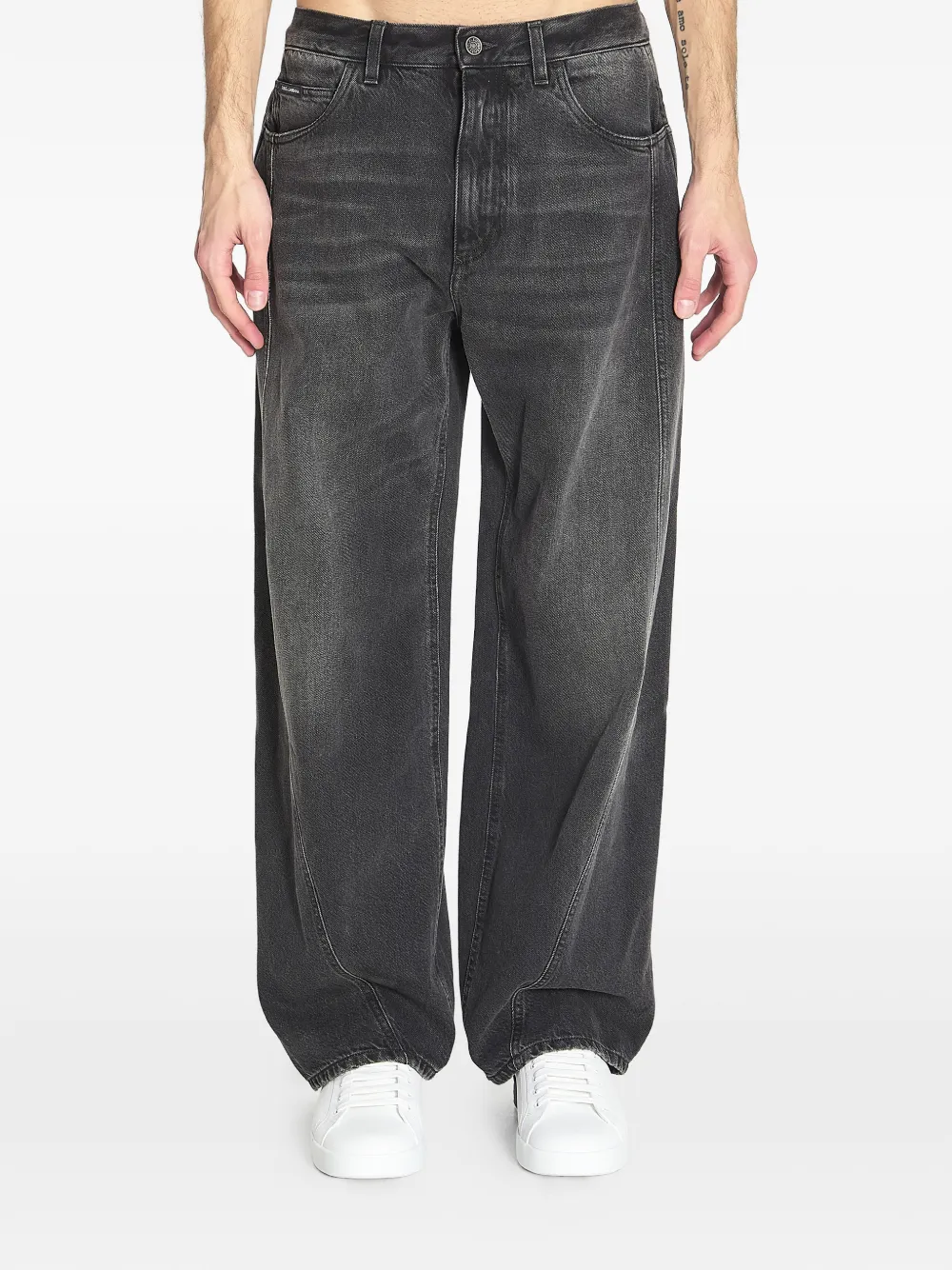 Джинсы из денима с логотипной нашивкой Dolce & Gabbana, серый
Джинсы из денима с логотипной нашивкой Dolce & Gabbana, серый