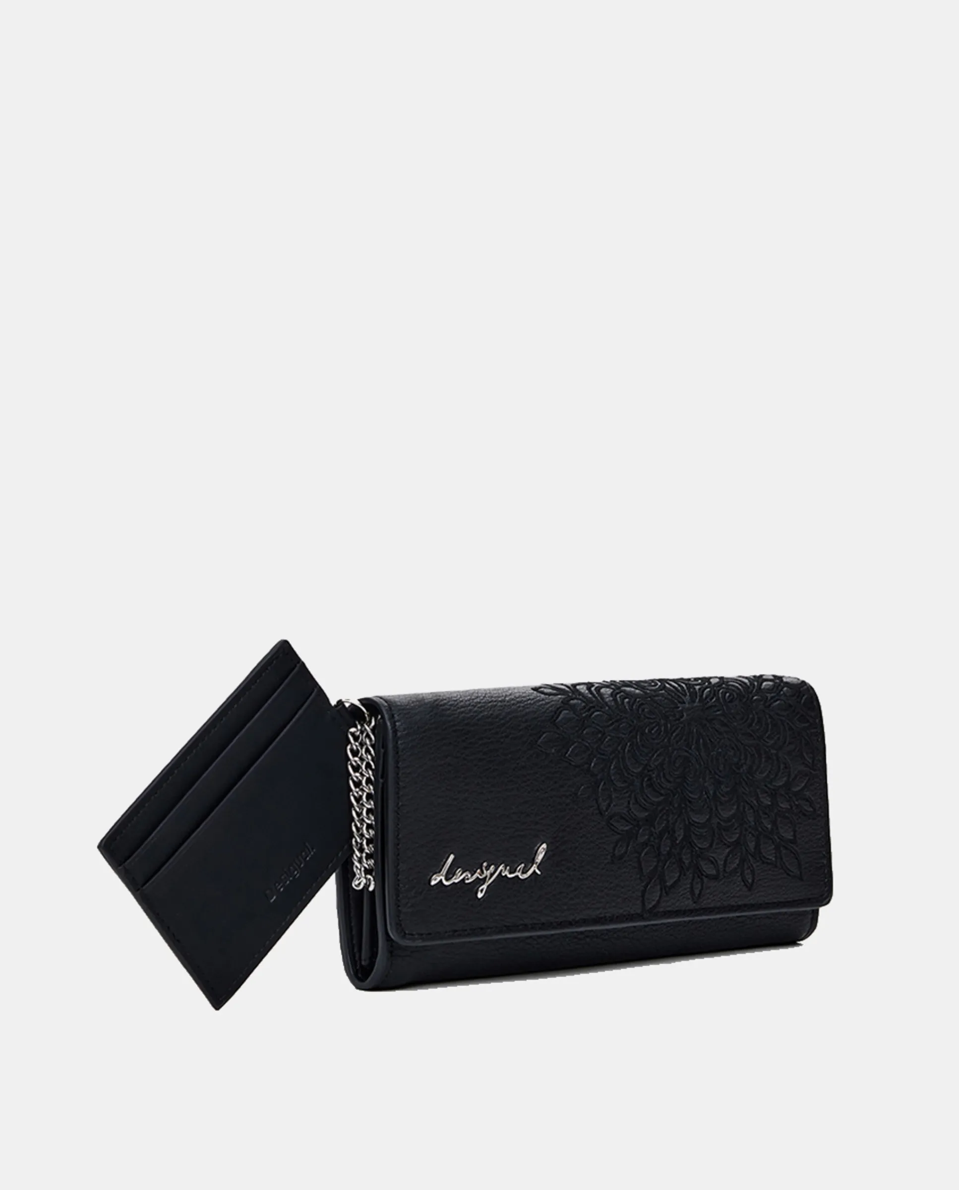 Средний кошелёк с эффектом кожи и вышивкой Desigual, черный
Средний кошелёк с эффектом кожи и вышивкой Desigual, черный