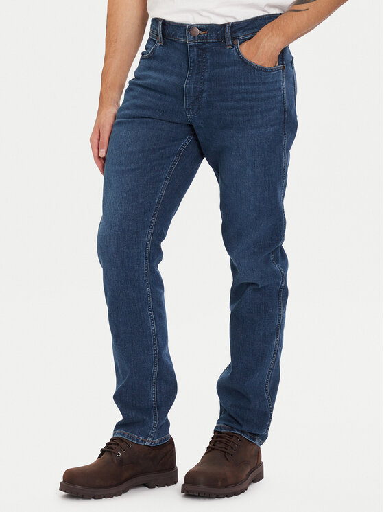 Джинсы straight fit Greensboro 112371010 Wrangler, синий
Джинсы straight fit Greensboro 112371010 Wrangler, синий