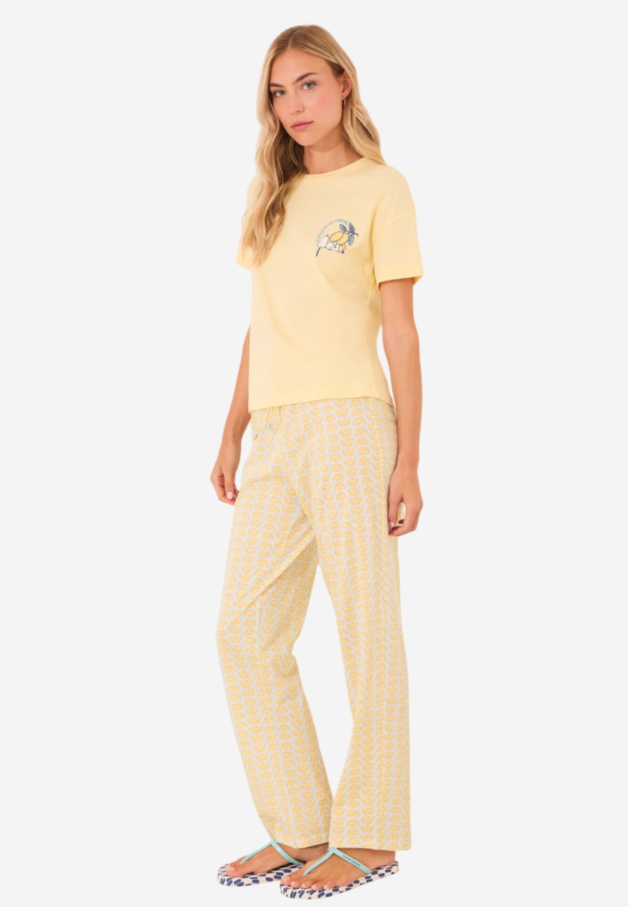 Пижамный комплект women'secret THE PEANUTS SET, Yellow
Пижамный комплект women'secret THE PEANUTS SET, Yellow