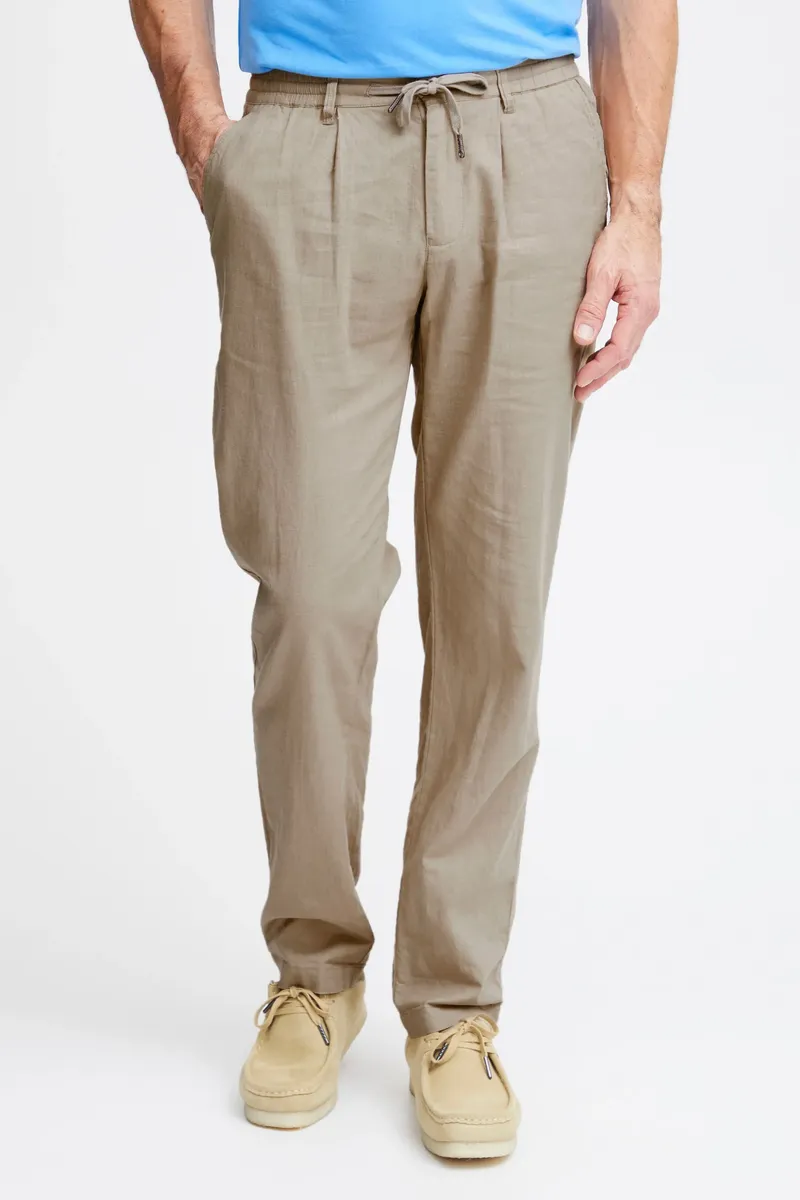 Льняные брюки FQ1924 "FQ1924 FQCharls", цвет Crockery
Льняные брюки FQ1924 "FQ1924 FQCharls", цвет Crockery