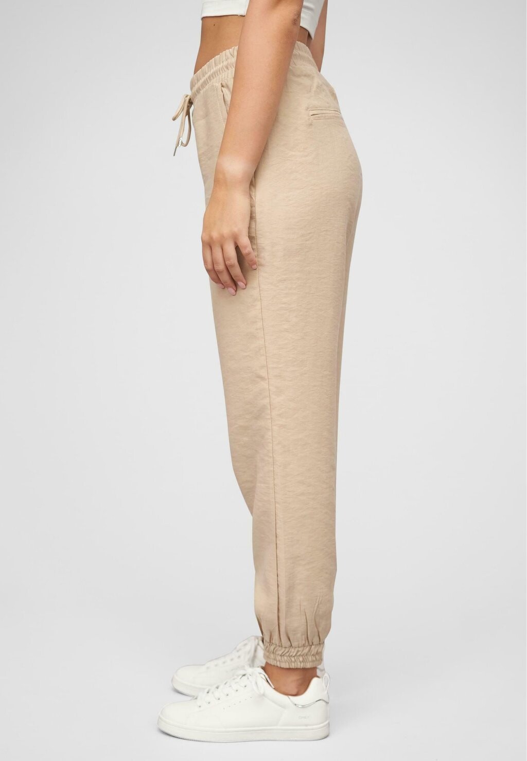 Спортивные брюки Cloud 5ive, бежевый
Спортивные брюки Cloud 5ive, бежевый