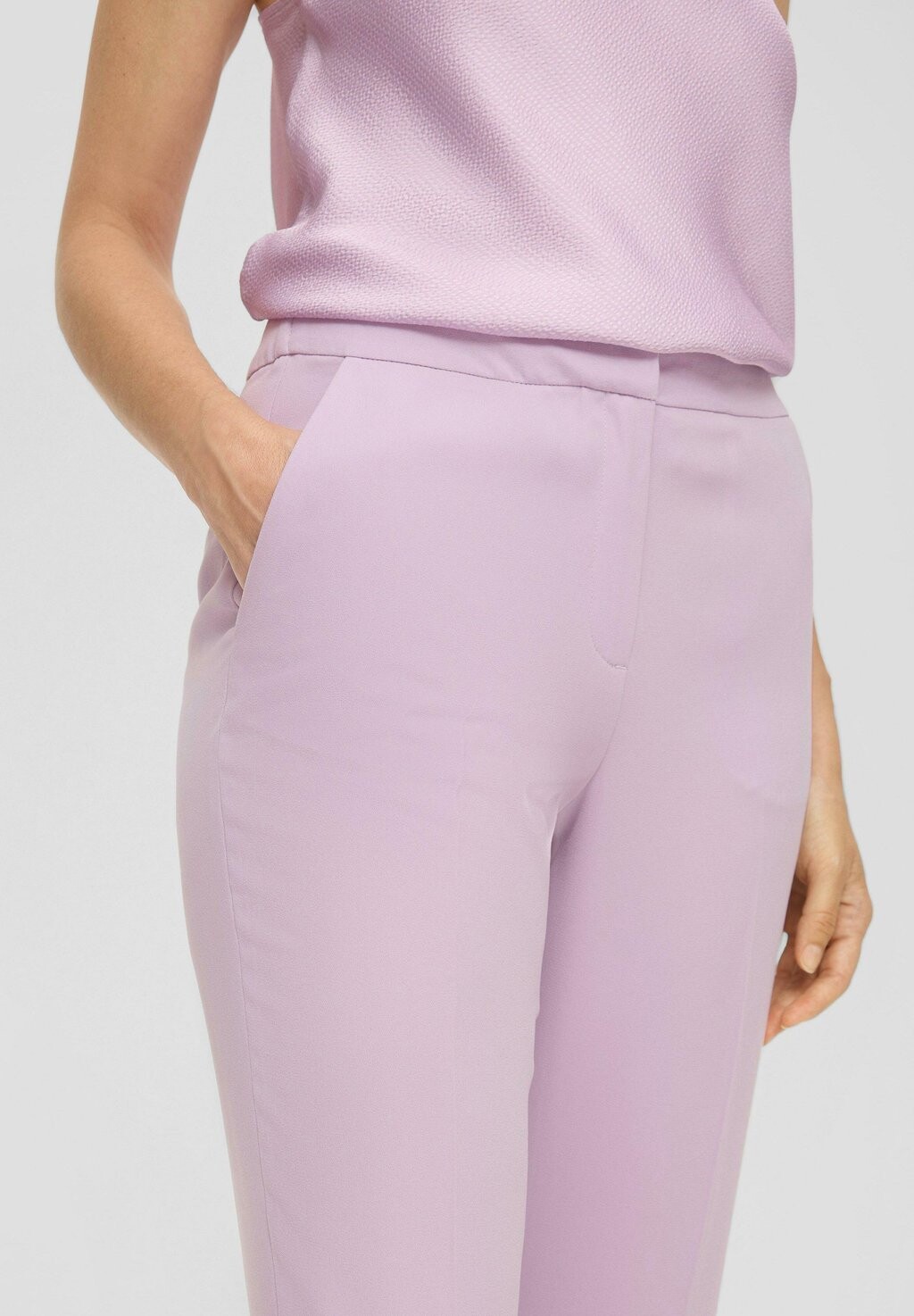 Брюки s.Oliver BLACK LABEL, фиолетовый
Брюки s.Oliver BLACK LABEL, фиолетовый