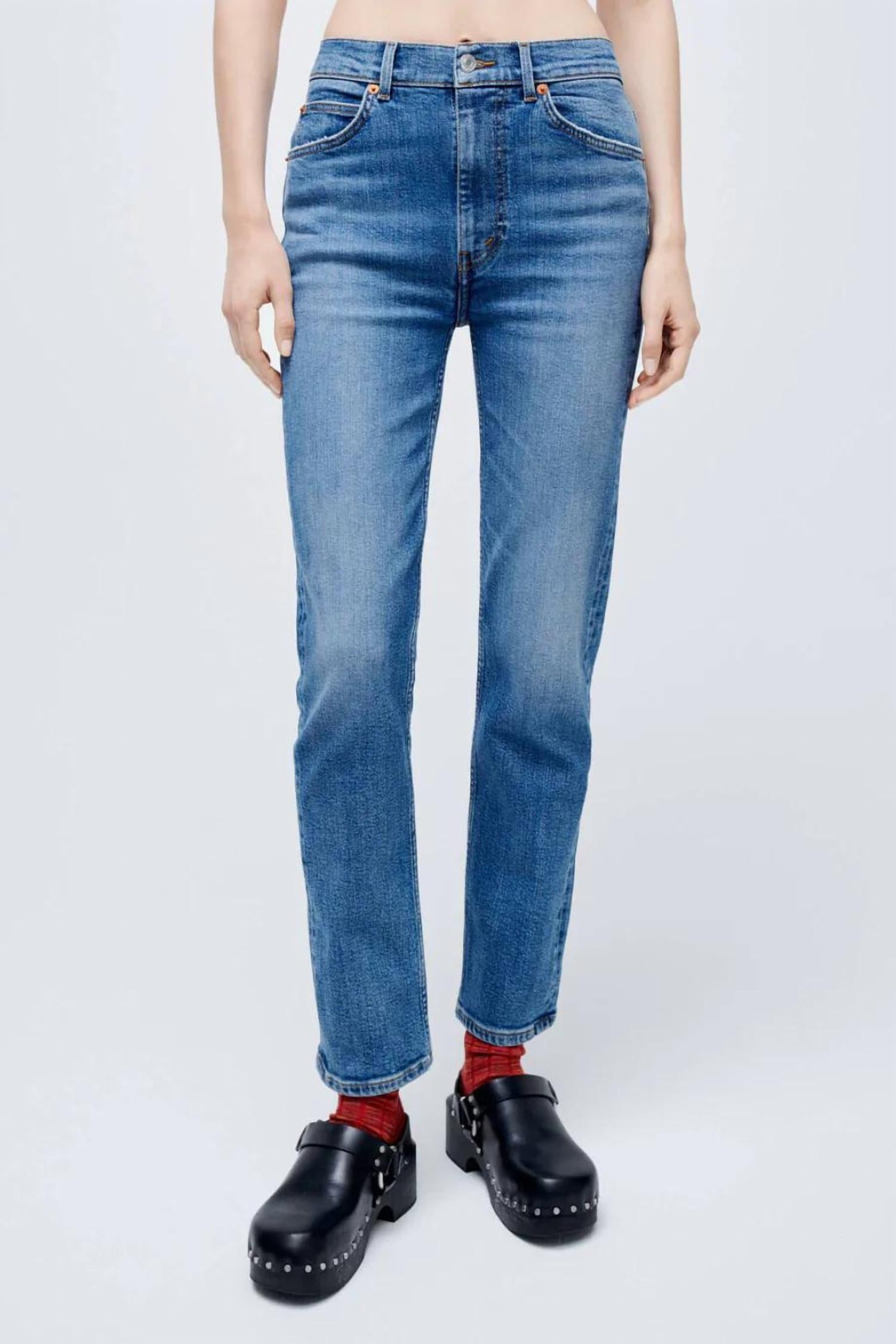 Эластичные прямые джинсы 70-х в цвете Лагуна REDONE, Laguna
Эластичные прямые джинсы 70-х в цвете Лагуна REDONE, Laguna