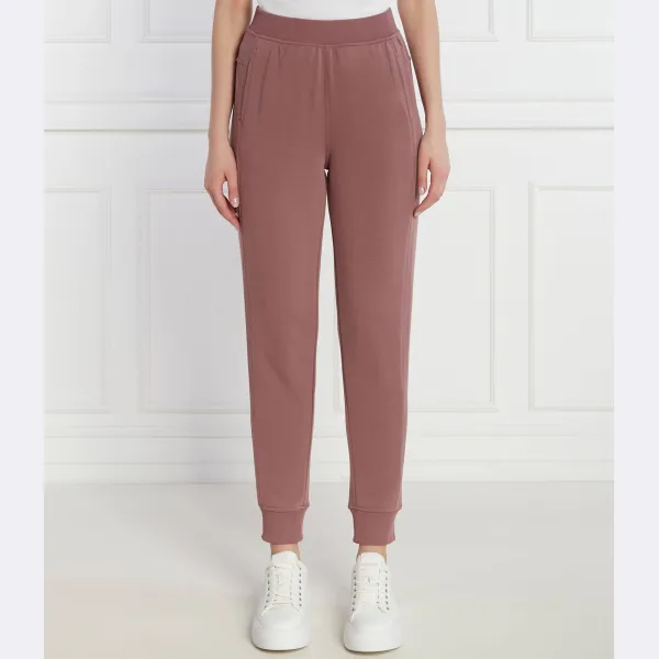 Спортивные брюки стандартного кроя Calvin Klein, розовый
Спортивные брюки стандартного кроя Calvin Klein, розовый