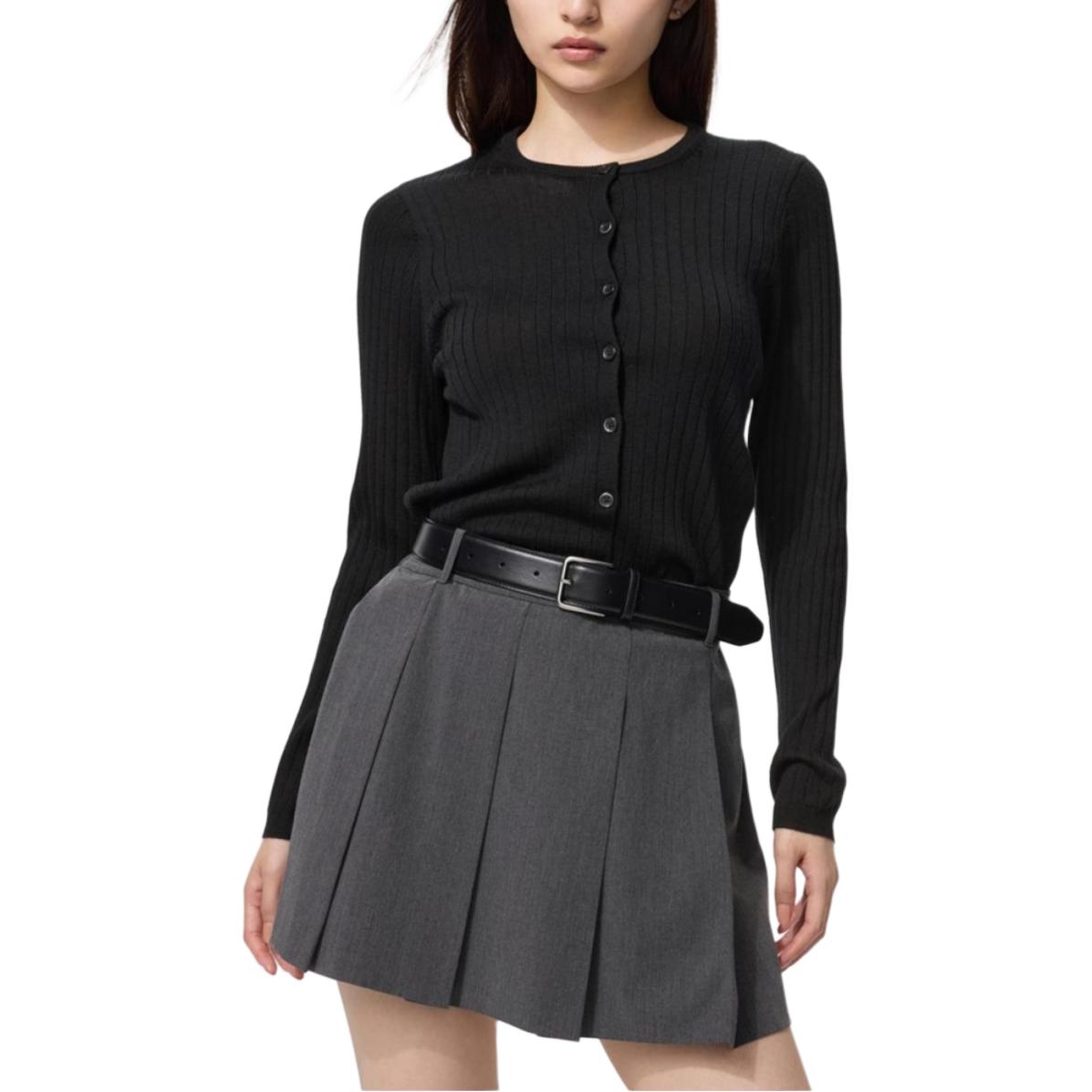 UNIQLO Топ женский черный
UNIQLO Топ женский черный